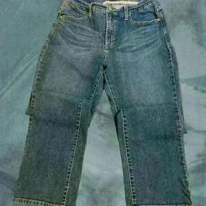 Lee size 12S Naturally Slimming Straight Leg Jean navy wash